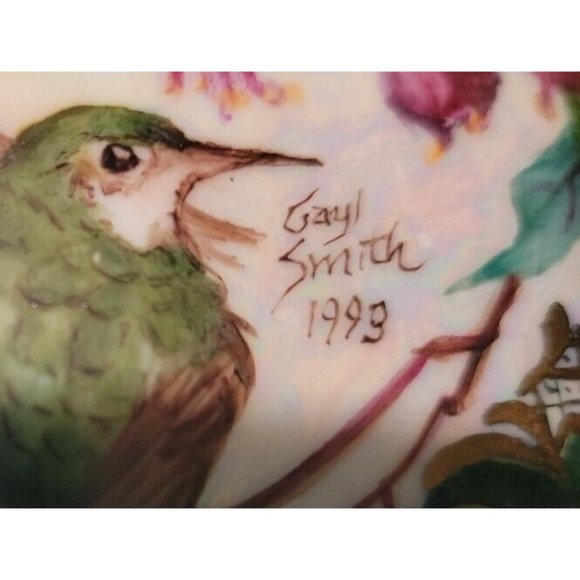 Gayl Smith Hand Painted Trinket Box 1993 - Picture 2 of 9